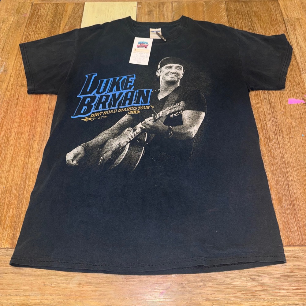 Gildan Luke Bryan Shirt Mens M Black Good Dirt Road Diaries Tour 2013 Concert